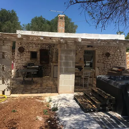 Trullo Lamia * 오스투니